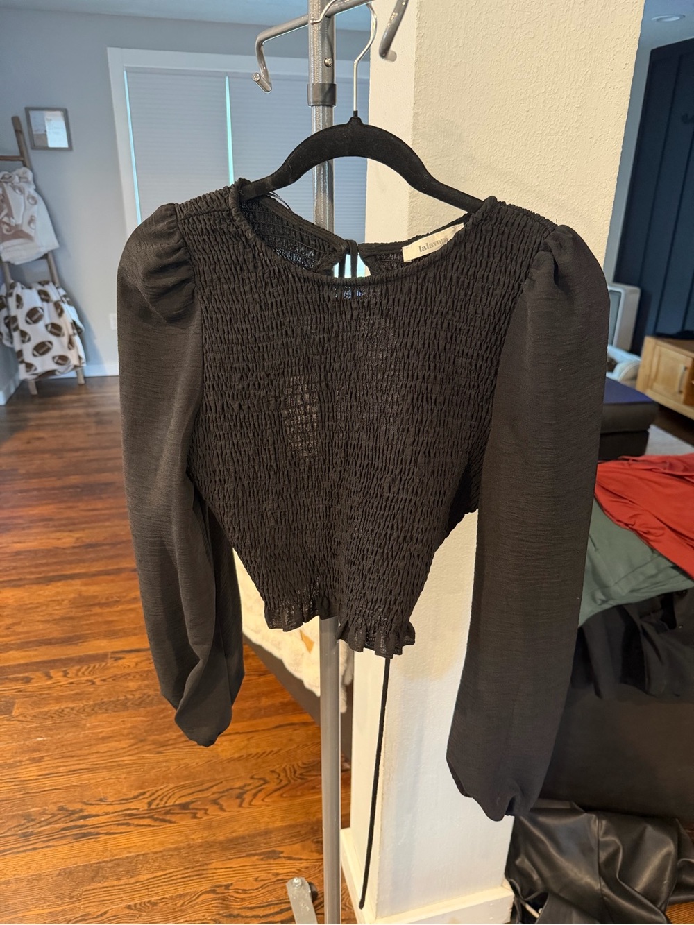 Babaton Black Smocked Puff-Sleeve Crop Top